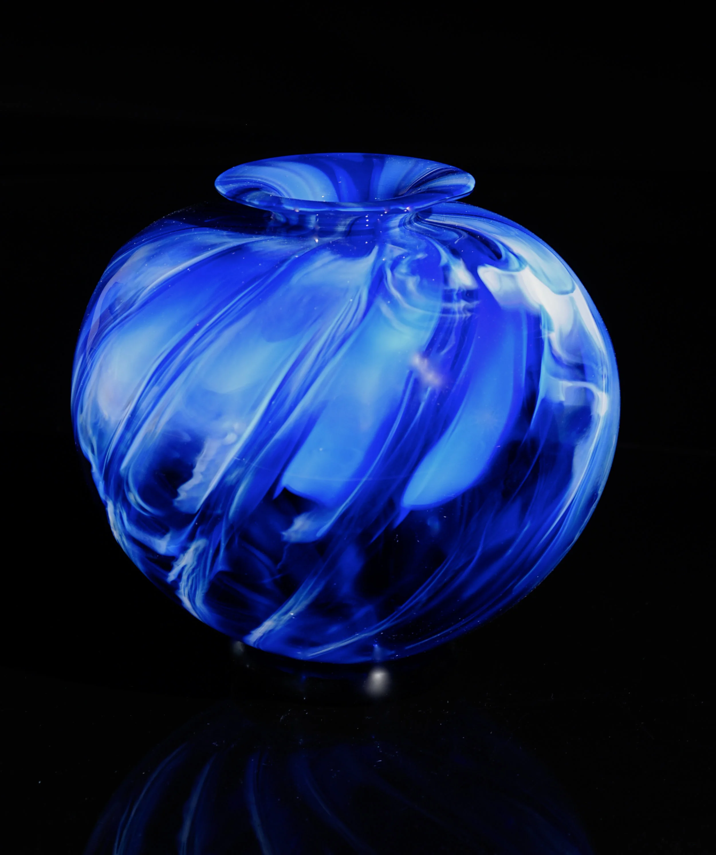 Mokume Cobalt Short Vase2.jpg