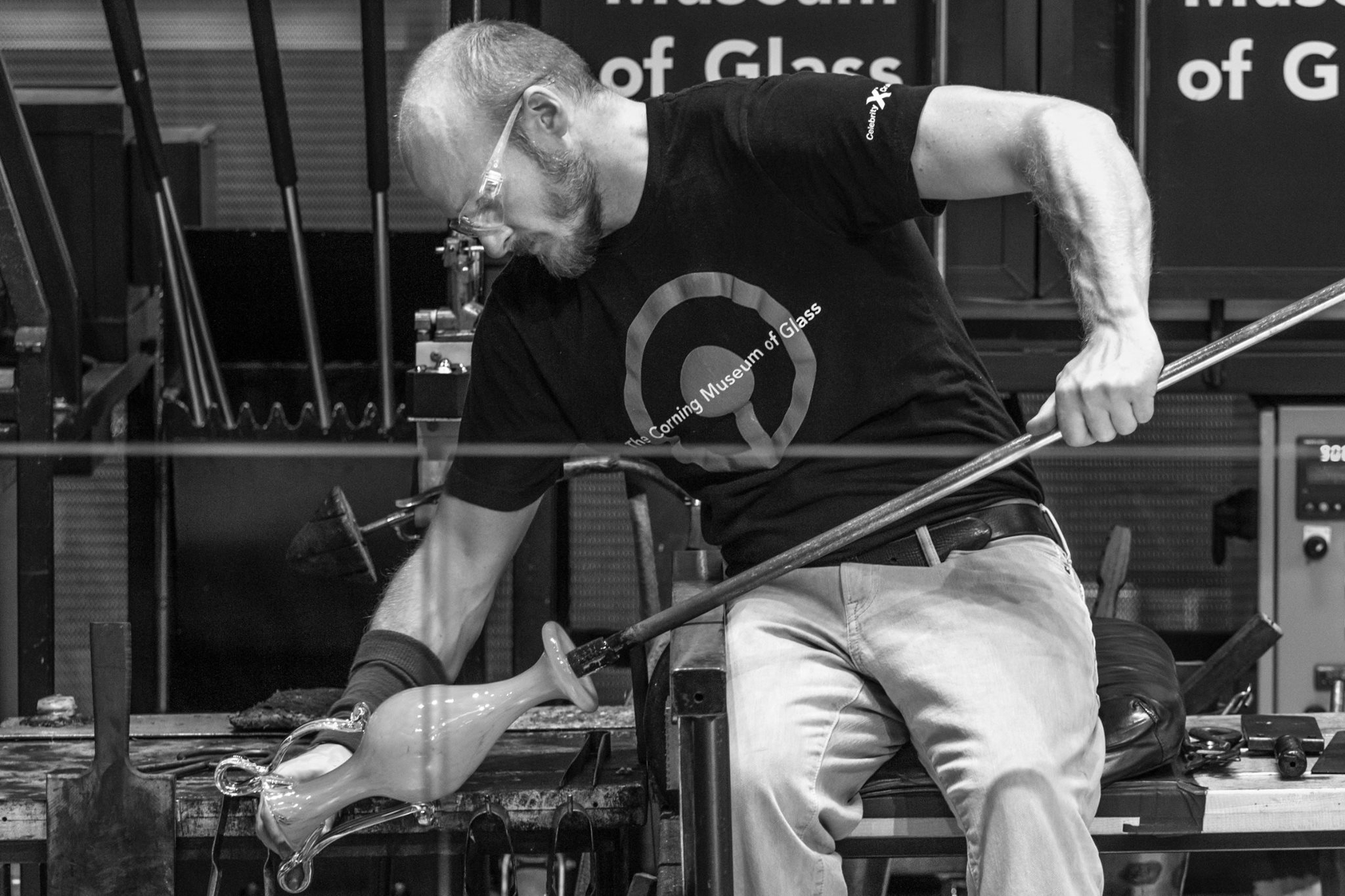 G Brian demonstrating at the Corning Museum of Glass