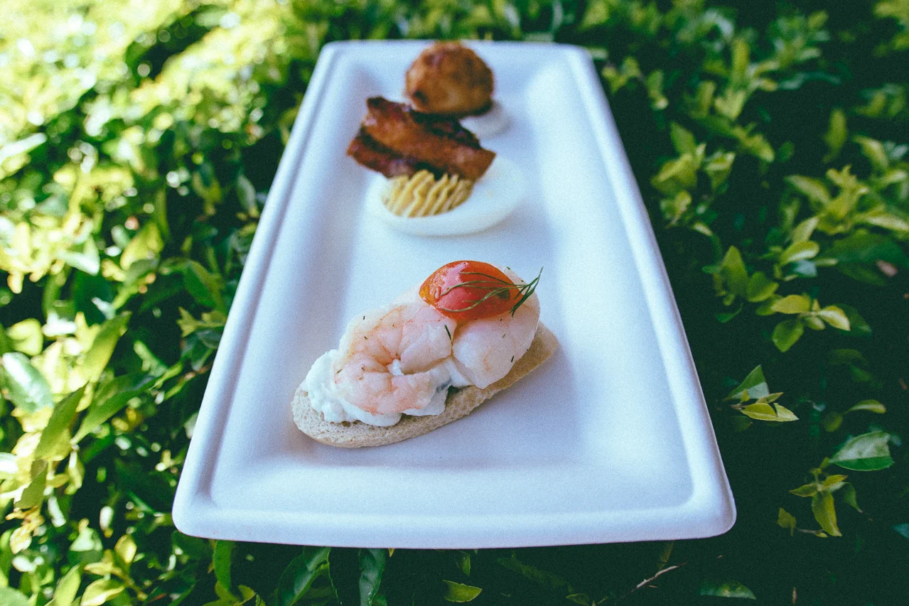 Gallery Bites: A Trio of Hors d'Oeuvres from The Painters Palate - 4/5 This was a fun little dish that I devoured just a little too quickly, but enjoyed nonetheless. My favorite of the three happened to be the risotto ball. 