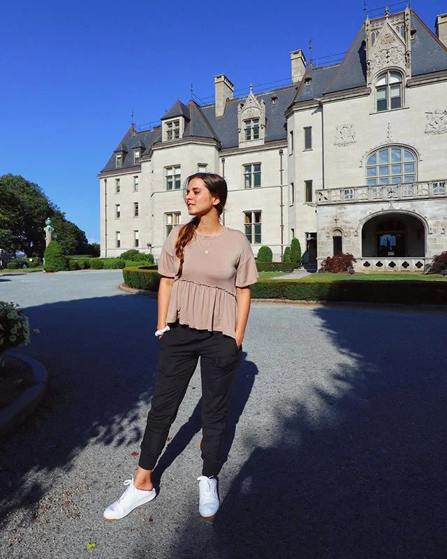 very personal note for those of you new followers on here. interestingly enough, this building behind me was my admissions building for graduate school in newport. what happened?

2 years ago i enrolled to get my masters in international relations, f