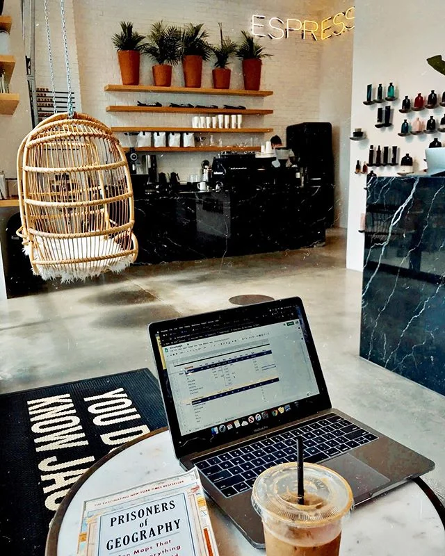 this is what a good morning consists of, treating yourself at the &ldquo;salon + coffee shop&rdquo; all in one (not to mention aesthetic af decor) @jacqandjack ☕️ this #lakenonaorlando staple business was started by femme entrepreneur @blogcalledjacq