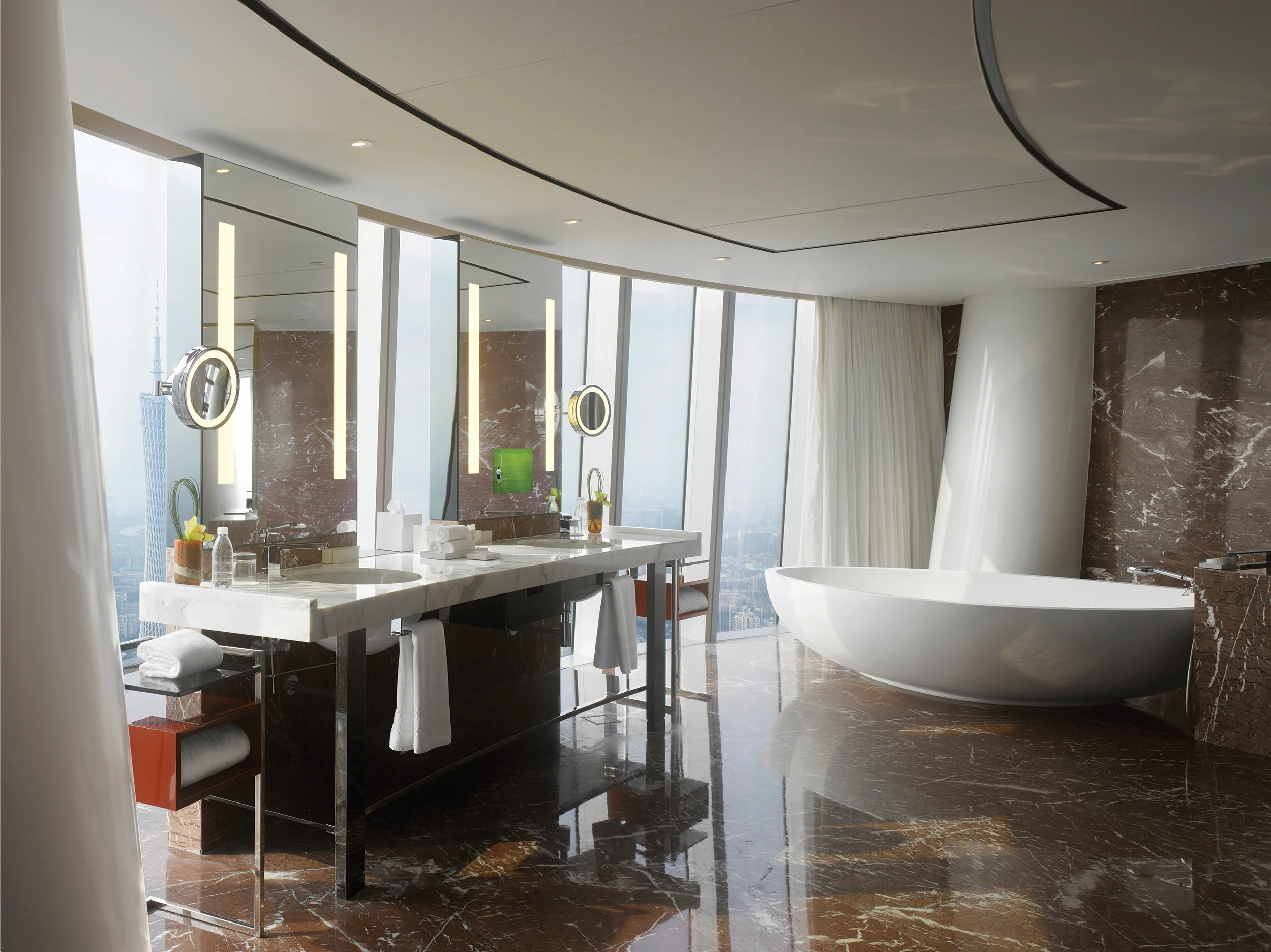 Fusion-TV-Four-Seasons-Guangzhou-JPG.jpg