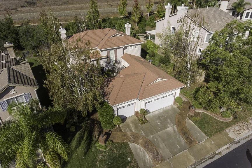 16.10.31 (473 Canyon Crest dr)-004.jpg