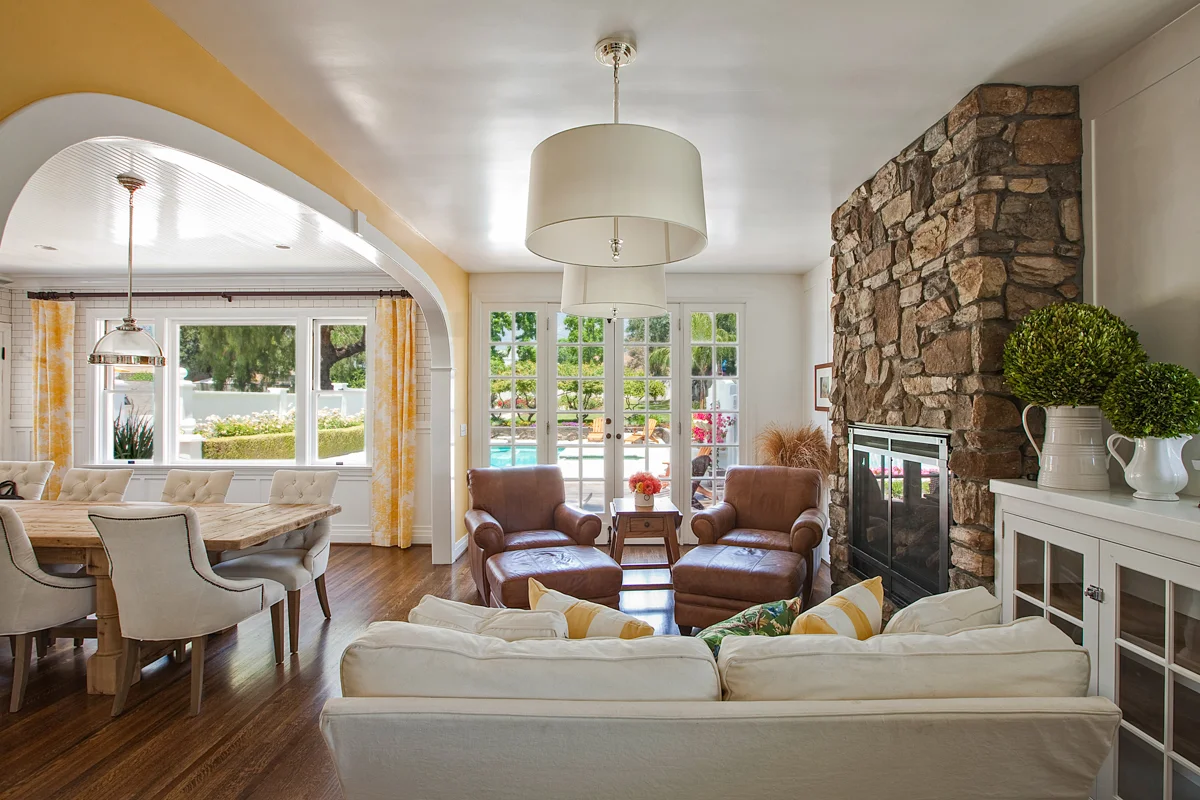 835 E Woodbury Dr-001.jpg