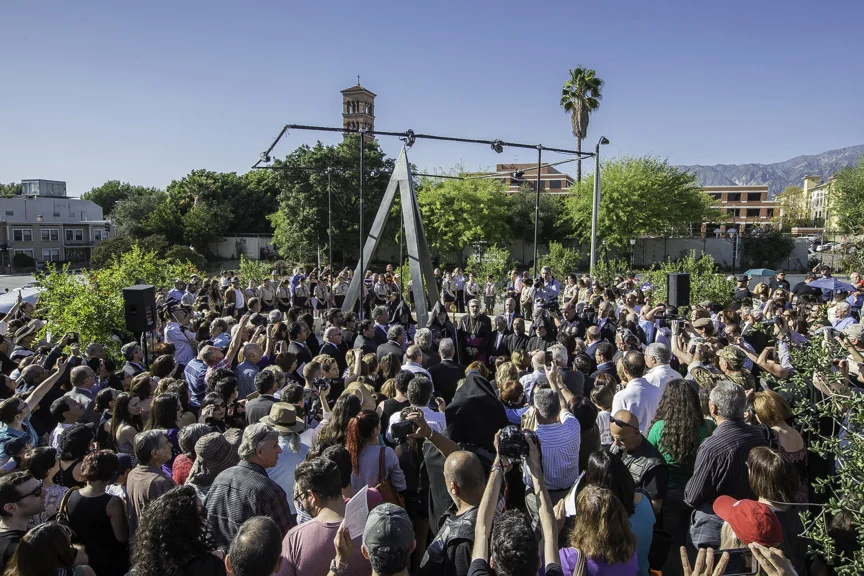 15.04.18 (Pasadena Genocide Memorial)-270.jpg