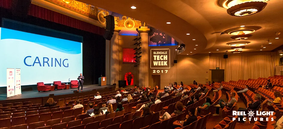 17.10.11-(Glendale-Tech-Week)(Alex-Theatre)-053.jpg