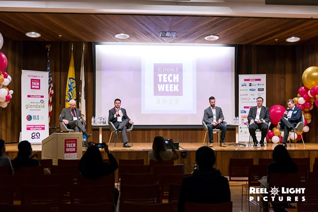17.10.12-(Glendale-Tech-Week)(Glendale-Central-Library)-102.jpg