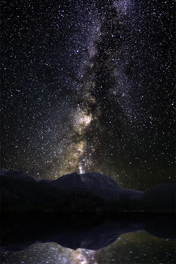 18.10.07-(Milky-Way-over-Gull-Lake)b.jpg