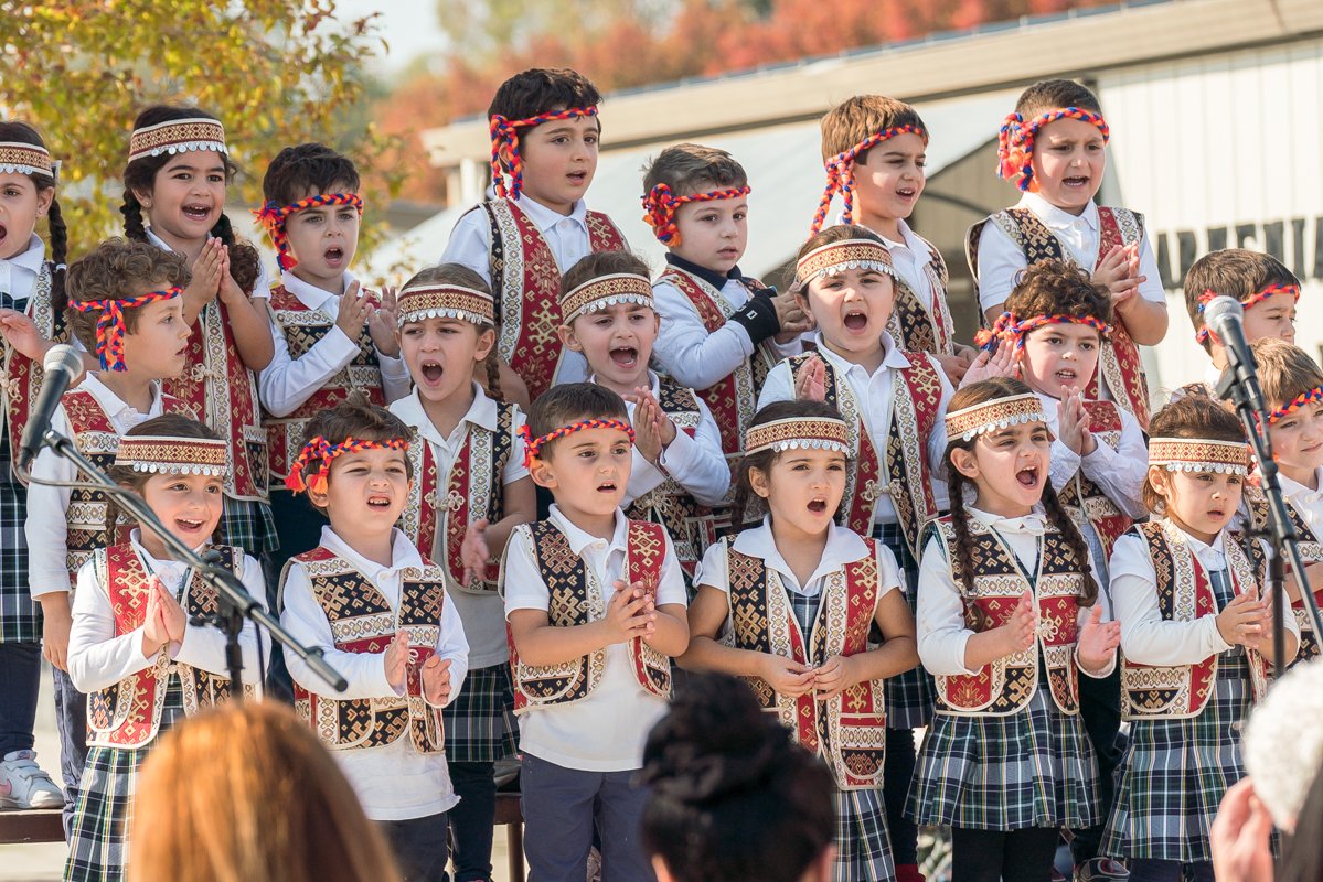21.10.28 (CKACS Armenian Cultural Assembly)-020.jpg