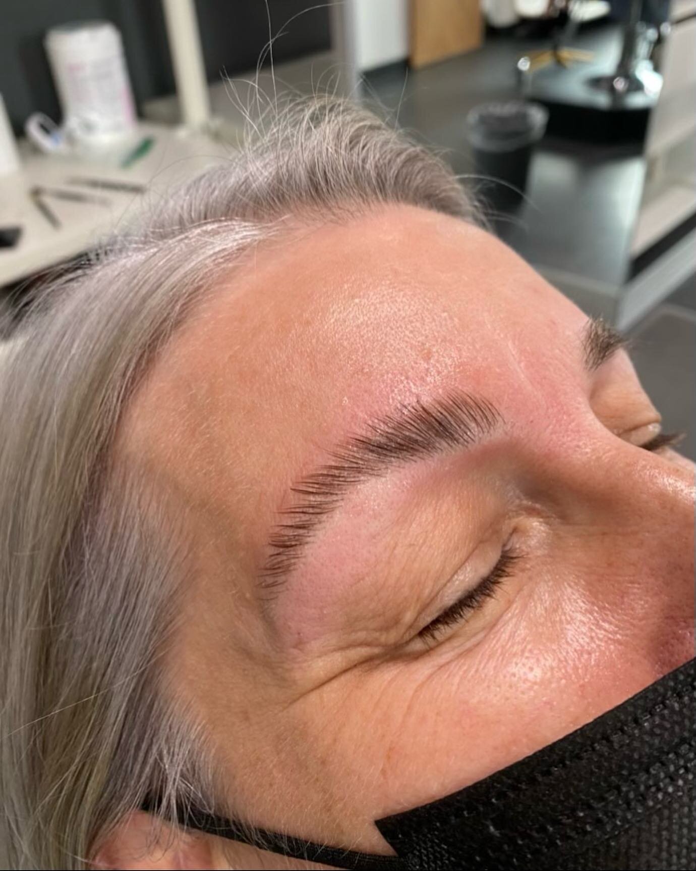 Swipe to see the 🐝fore! 😍 #browzbysierra #browlamination 
Z
Z
Z
z
z
z
z
#thebrowhive #browsfromthehive #browhive #brows #utahbrows #browbar #browstudio #utahbrowstudio #utahbrowbar #browshaping #eyebrowshaping #browshapingspecialists #eyebrows  #sl