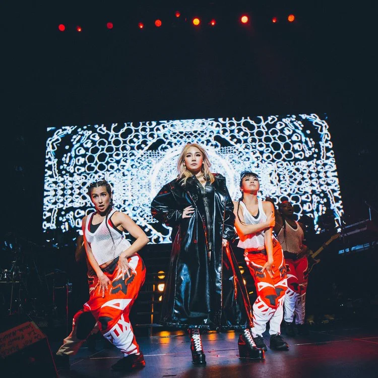 EVERYTHING YOU WANTED TO KNOW ABOUT CL & HER USA TOUR "HELLO BI+CHES"