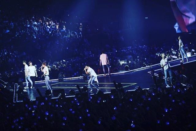 The @bts.bighitofficial shows in London were amazing! We loved them and we can&rsquo;t wait to see them agaim!
Photo: Dawbell
.
.
.
#kpop #london #bts #concert #btsloveyourselftour #v #jungkook #jimin #rm #suga #jin #jhope #lovebts