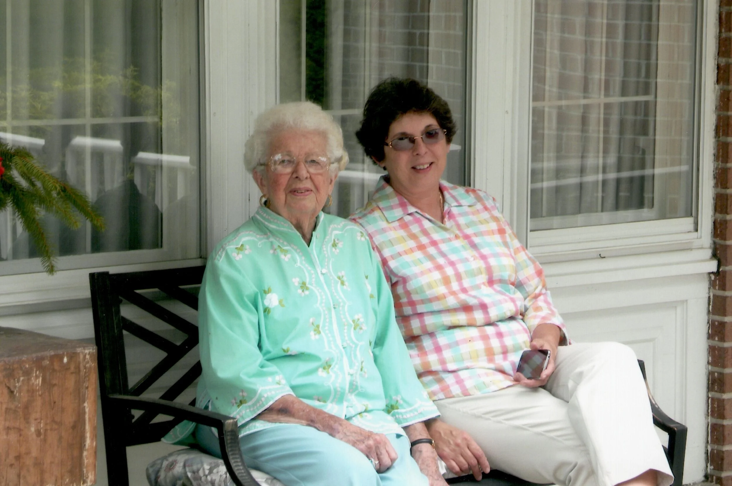Mabel Thompson and her daughter, Sara Gibbs