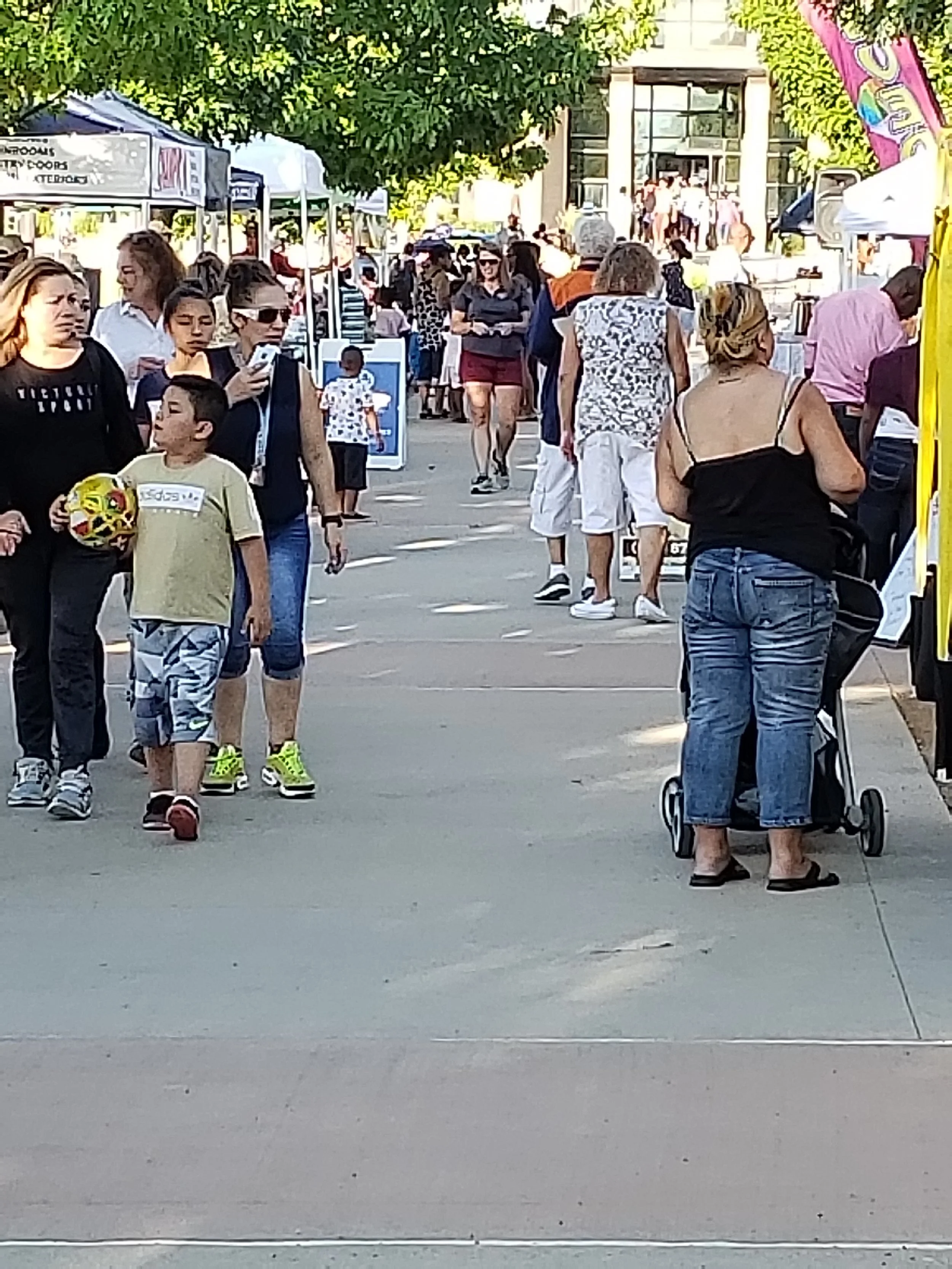 GVR MLLB and Farmers Market Concert (18).jpg