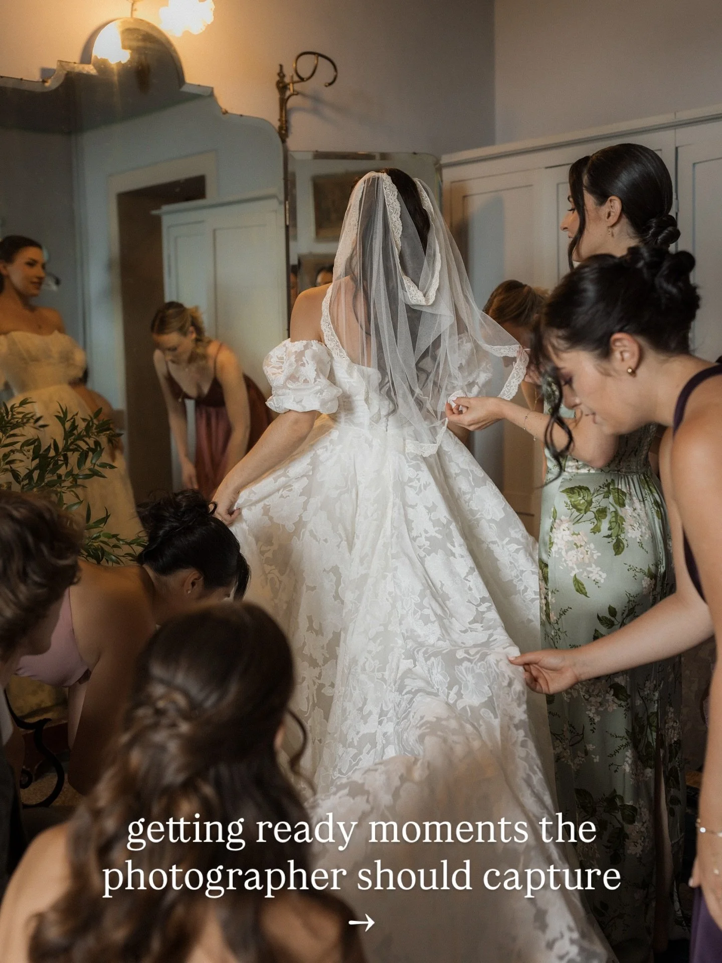 9 moments during the getting ready portion I&rsquo;d personally love to have photos of from my wedding&hellip;
-
#destinationweddinginitaly #weddingplanningtips #ukweddingphotographer #tuscanyweddingphotographer #scotlandweddingphotographer #engaged 