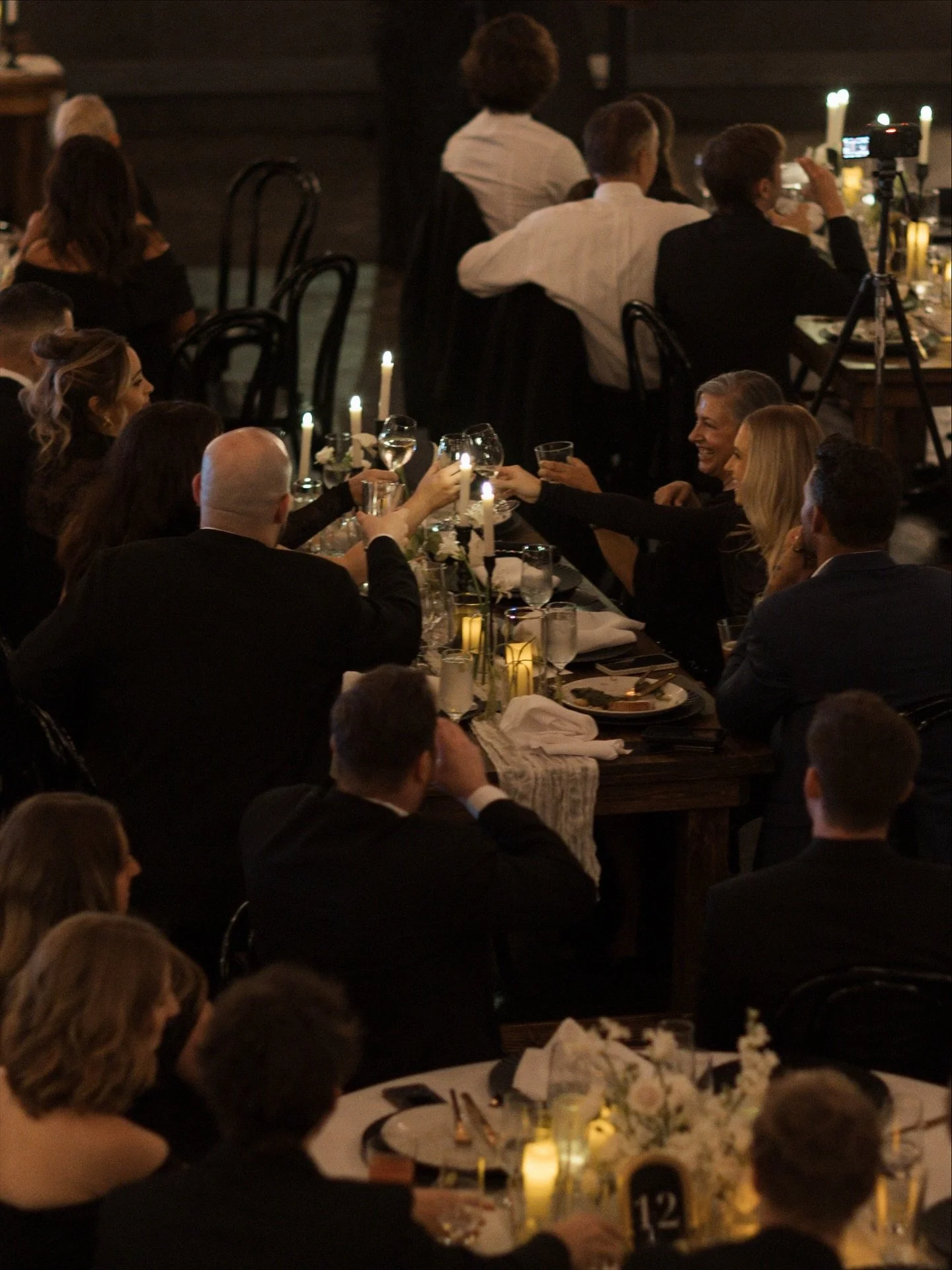 Had to post my last wedding of the 2025 season. 🕯️ 
Now, off to Edinburgh to hibernate, deliver galleries, and be with the fianc&eacute;. X

Day of Coordinator | @athena.pnw 
Florist | @brierandivy 
Venue | @leftbankannex 
Catering &amp; Bar | @pear