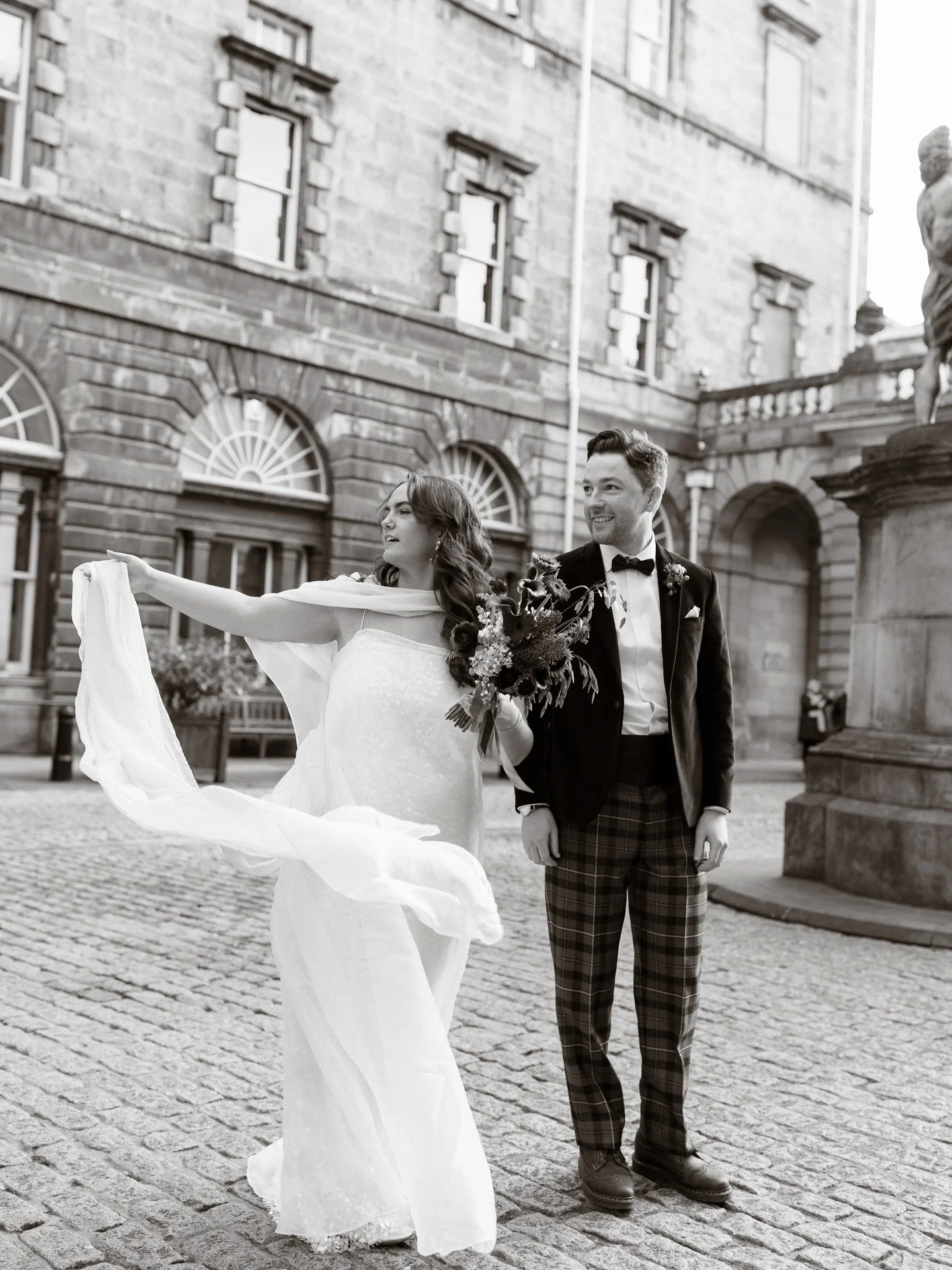 Jack and Jemma ~ a perfect wedding ceremony in Edinburgh followed by dinner at @timberyard10 
-
Camcorder Video: @joecamcorder
-
#scotlandweddingphotographer