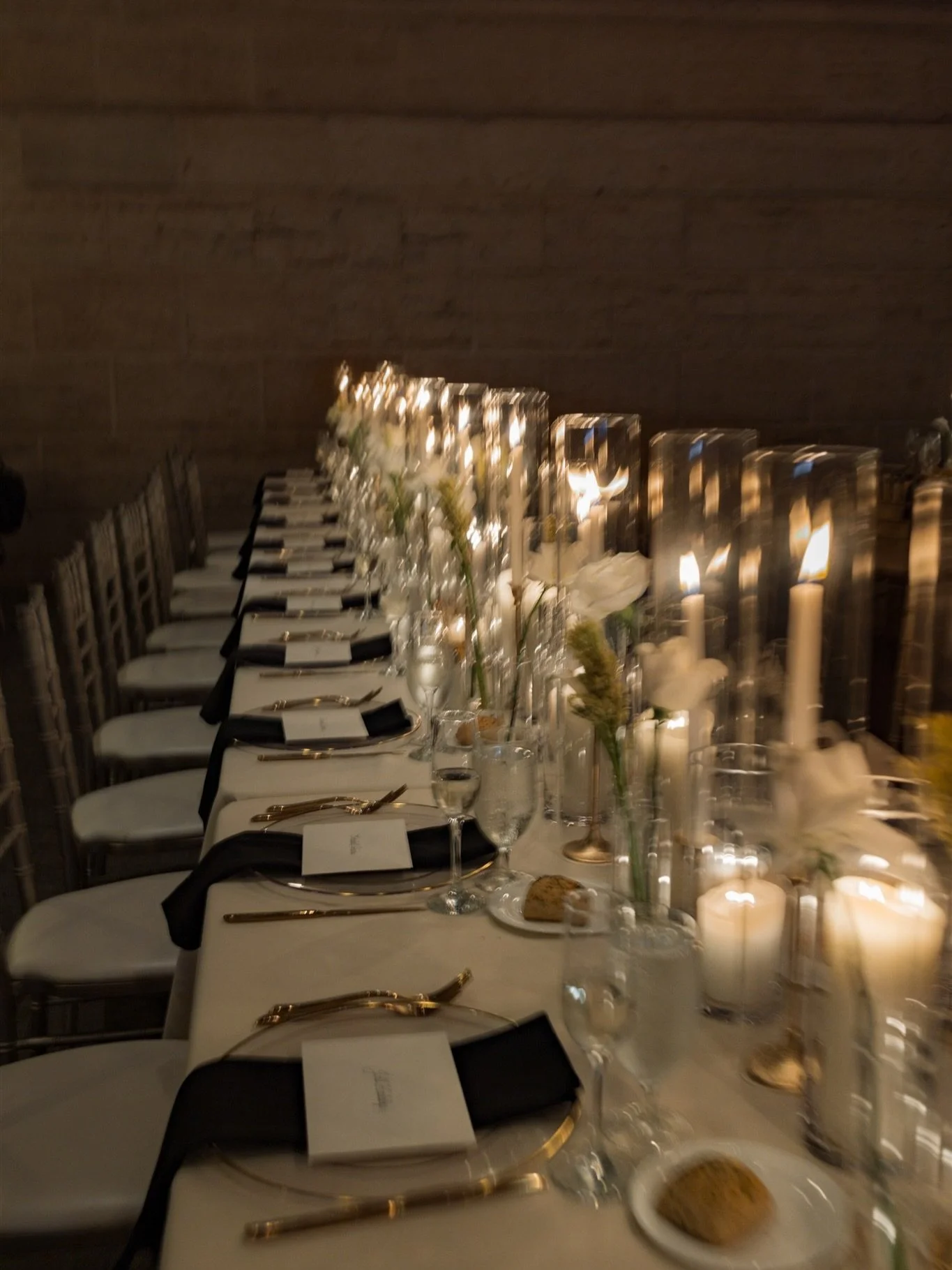 Speaking of galleries up on the blog, K&amp;R&rsquo;s Philadelphia Wedding weekend is now uploaded onto the site. 🤍
From welcome dinner on the boat, the wedding in Philadelphia&rsquo;s old bank building, and their post wedding portraits. 
-
Coordina