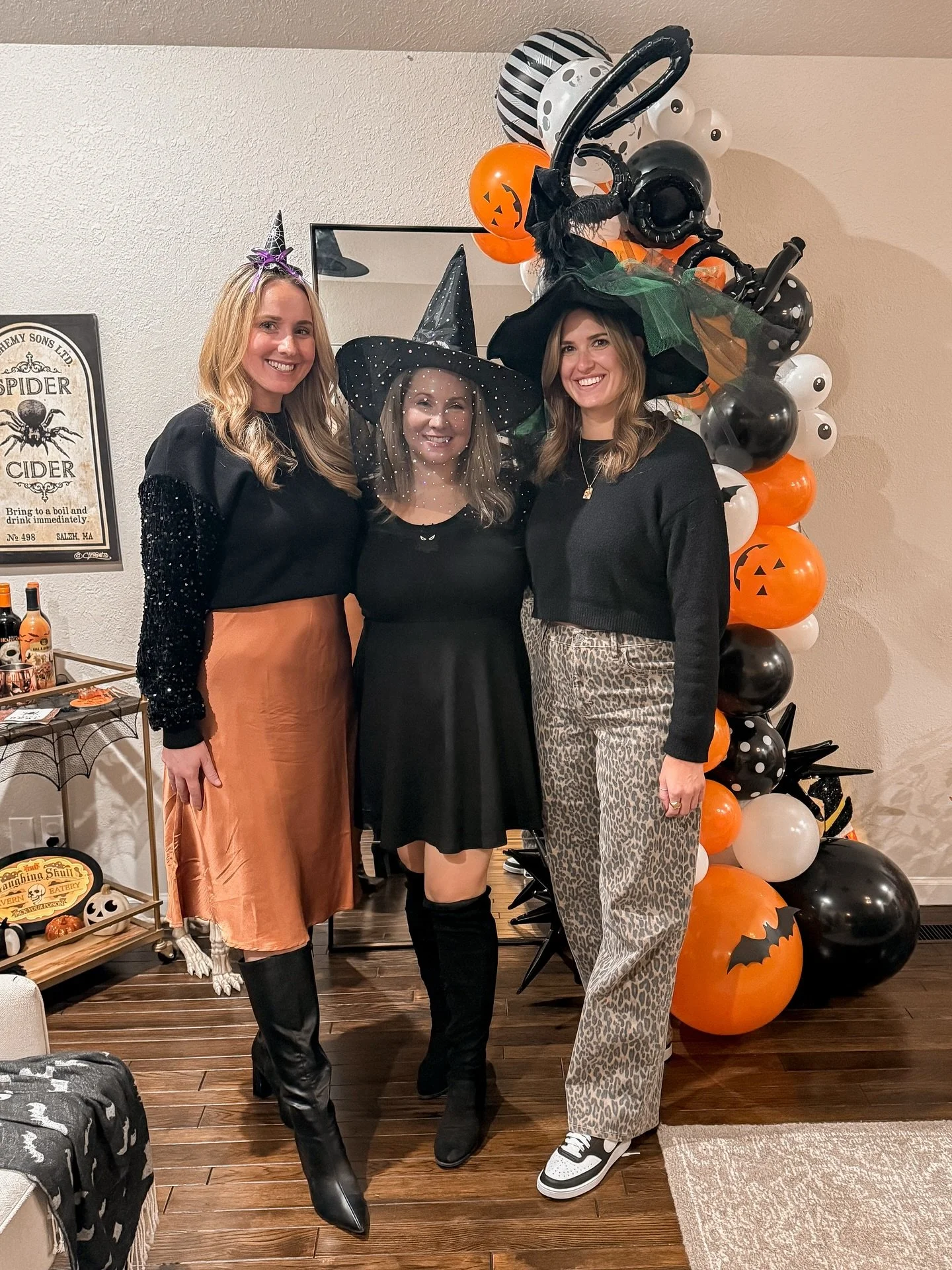 Such a fun and busy weekend! So excited for even more Halloween fun this week! ๐งก๐ค