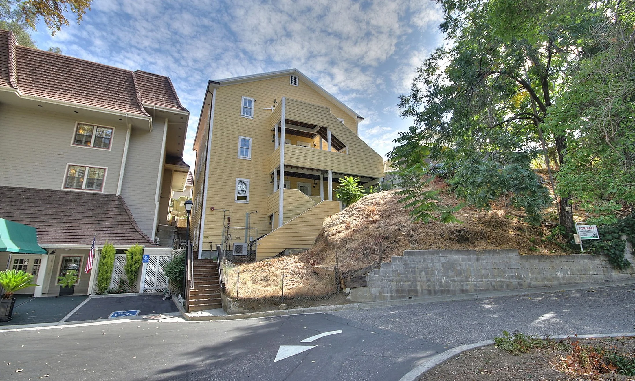 20640 Third Street, Saratoga, CA 95070 7,781 SF Office Building $3,895,000