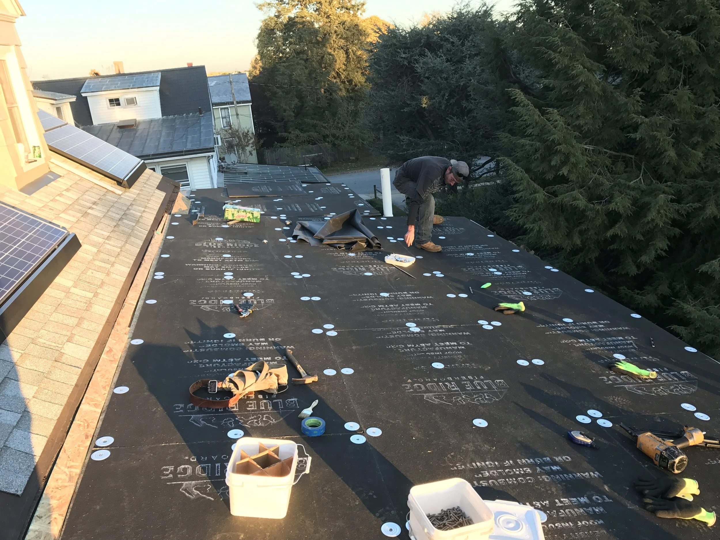 Flat roof construction