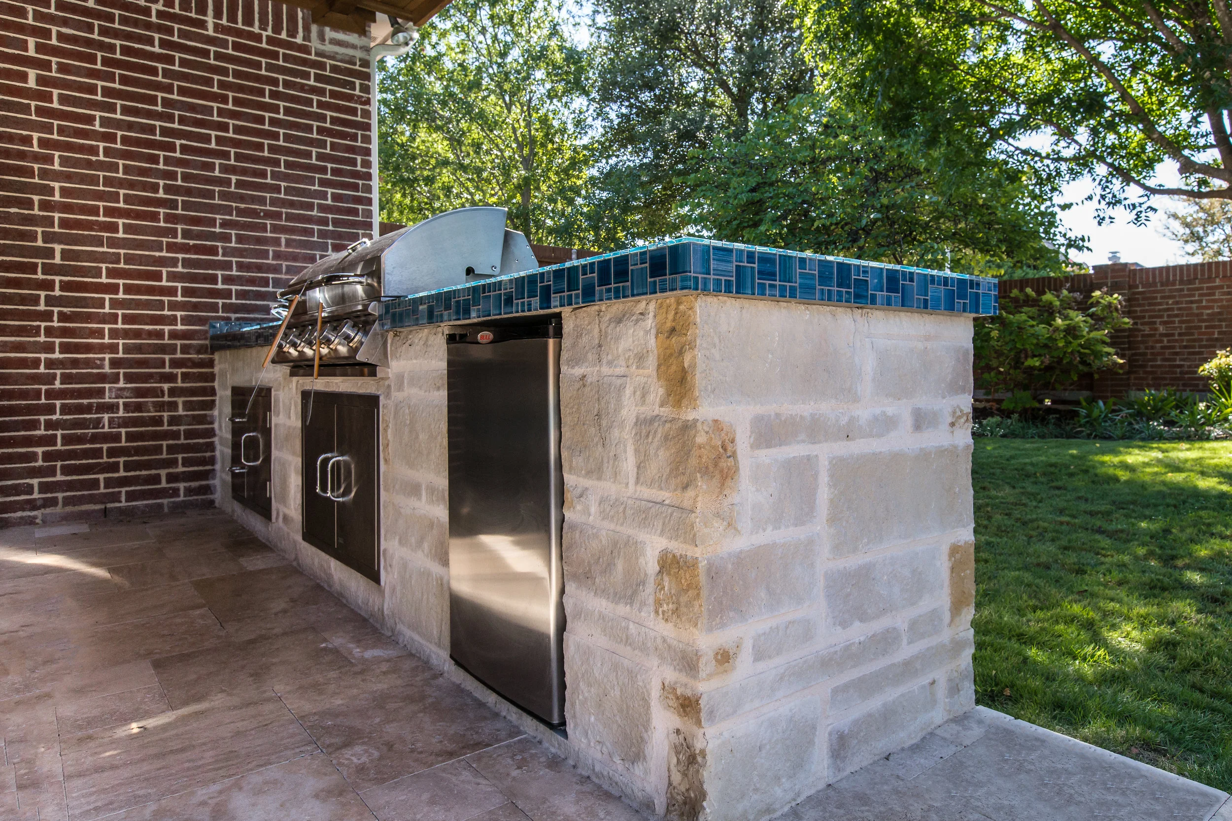 3301 Carriage Court-6.jpg