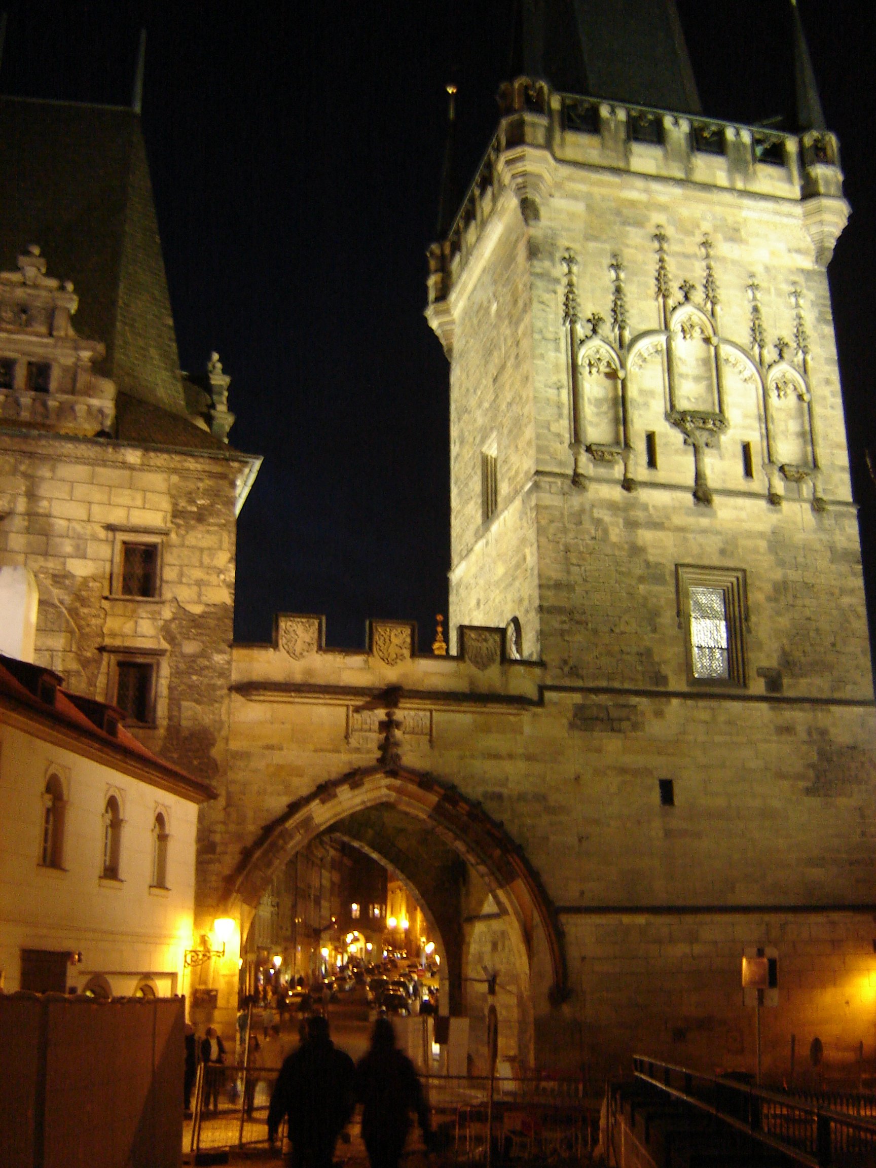 E0341OtherBridgeTowerPrague,CZE-Feb.1,2008.JPG