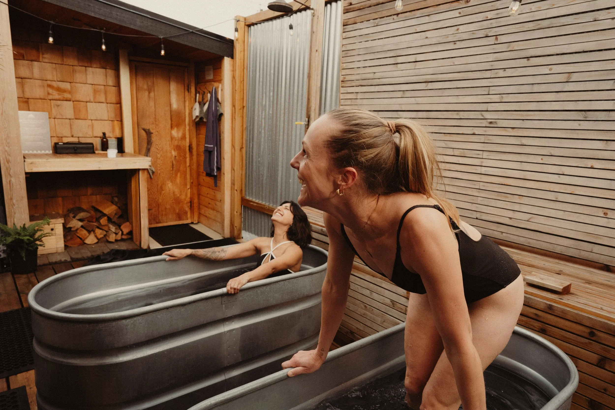 the_good_sauna_cold_plunge_ian_harland_8.jpg