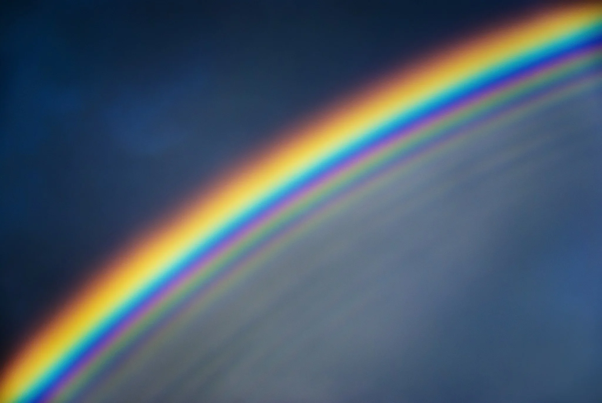 Supernumerary Rainbows , by Mika-Pekka Markkanen (Creative Commons)