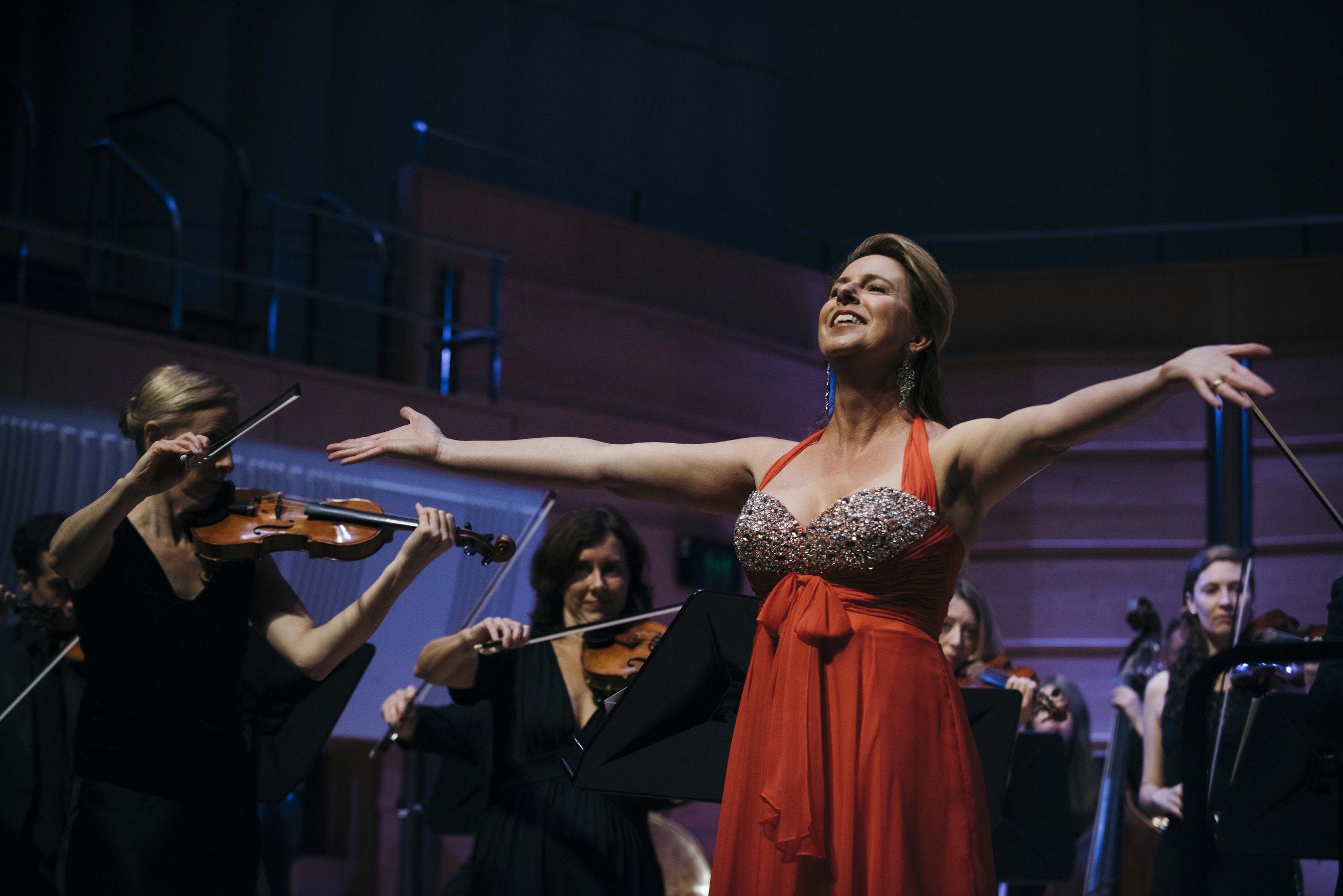 Limelight Review - Unfinished Romance