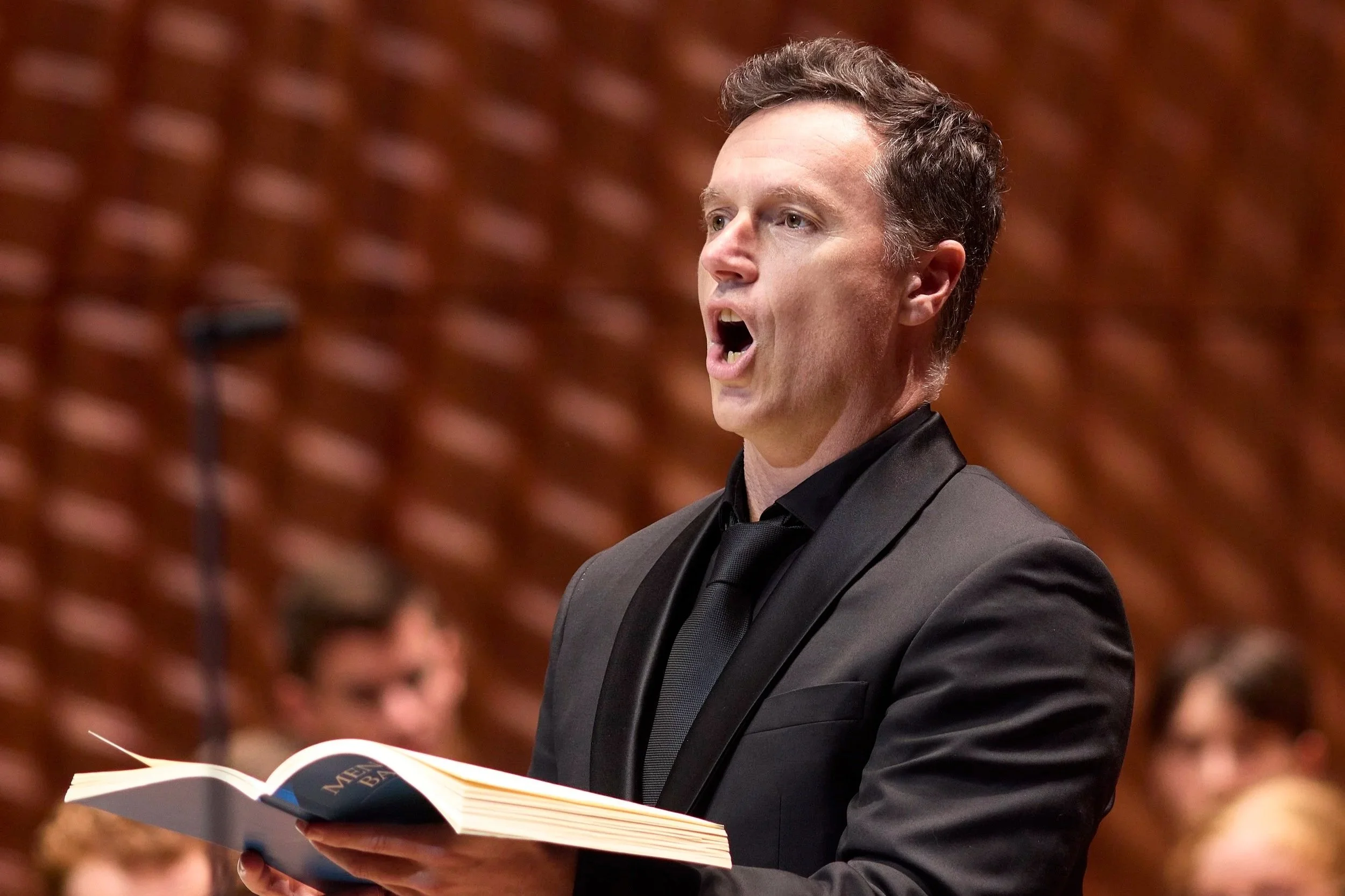 ARCO and tenor Andrew Goodwin credit Keith Saunders.jpg