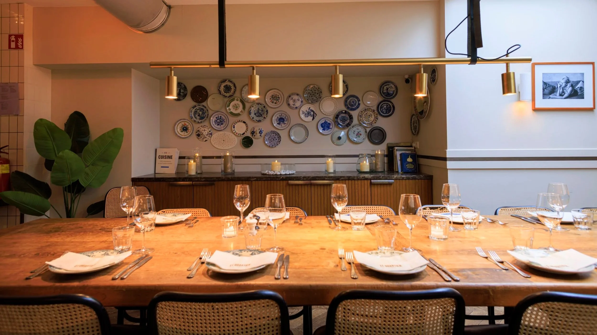2511 stamtafel liggend 7 Brasserie Le Quartier-42.jpg