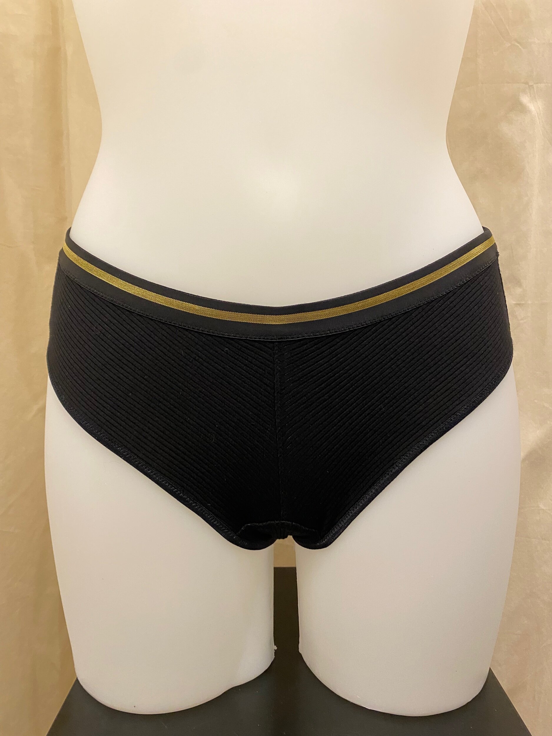 3F52DDB0-E8E3-4257-94A8-A9421E16A3AC