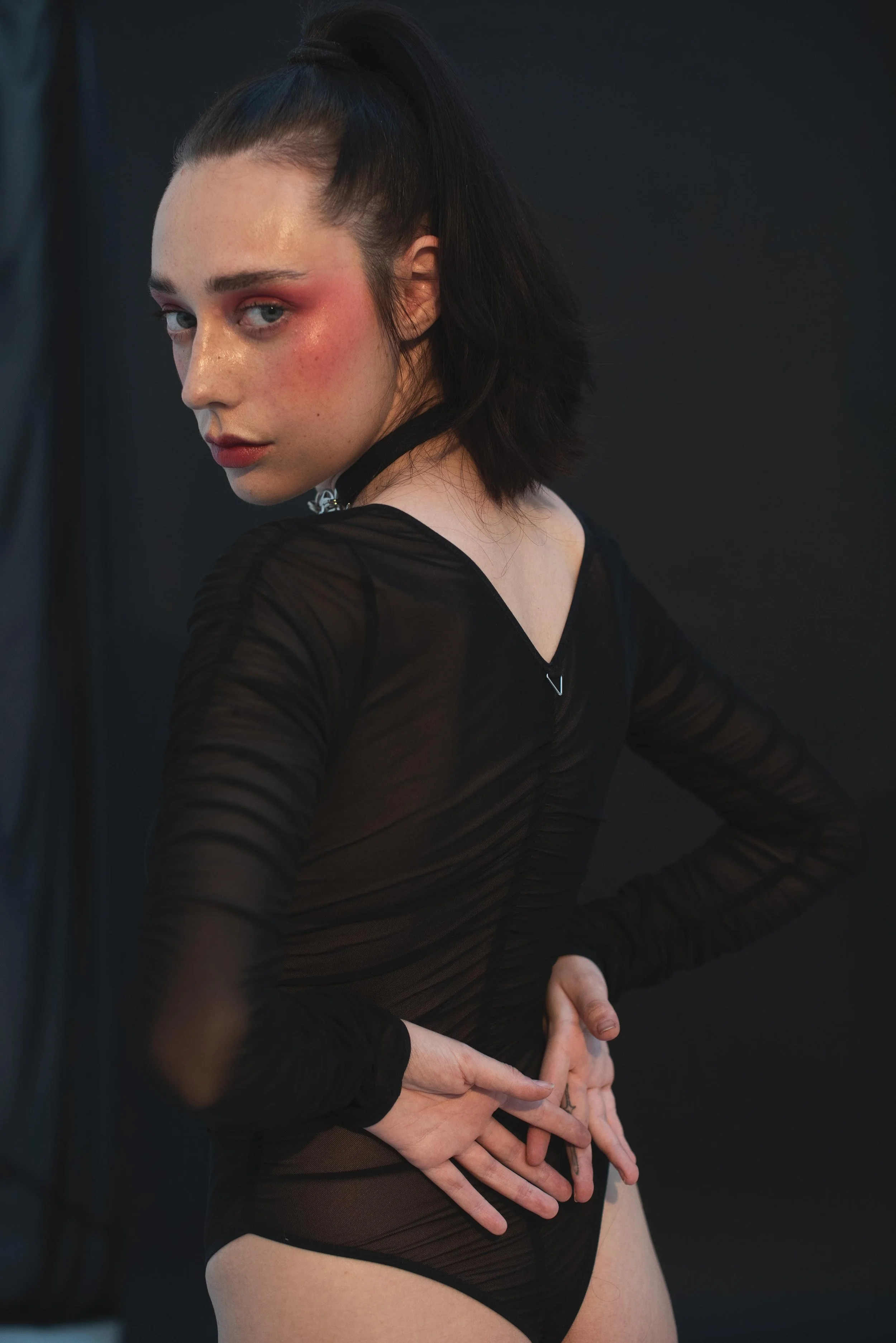 1ES PALOMA CASILE LARA BODY 5.jpg