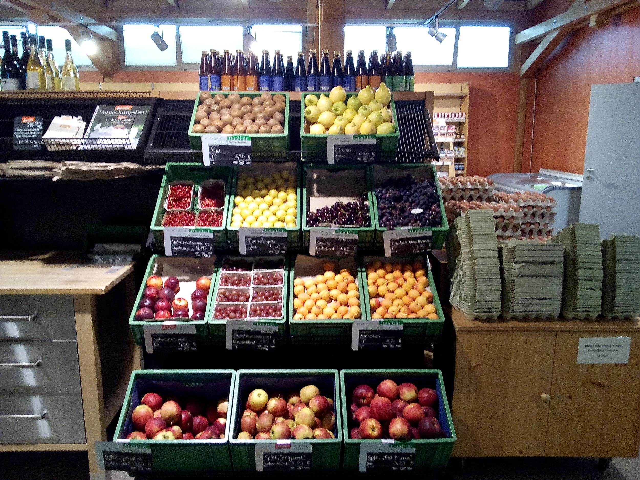 Fruit and eggs in the organic farm shop. 