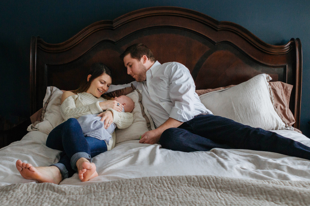 newborn session the wonder - laura barr photography