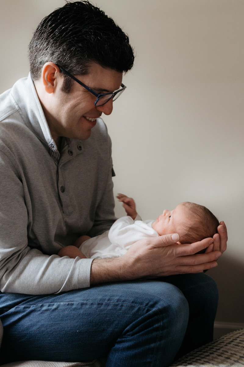 dads love - newborn session baby e - laura barr photography