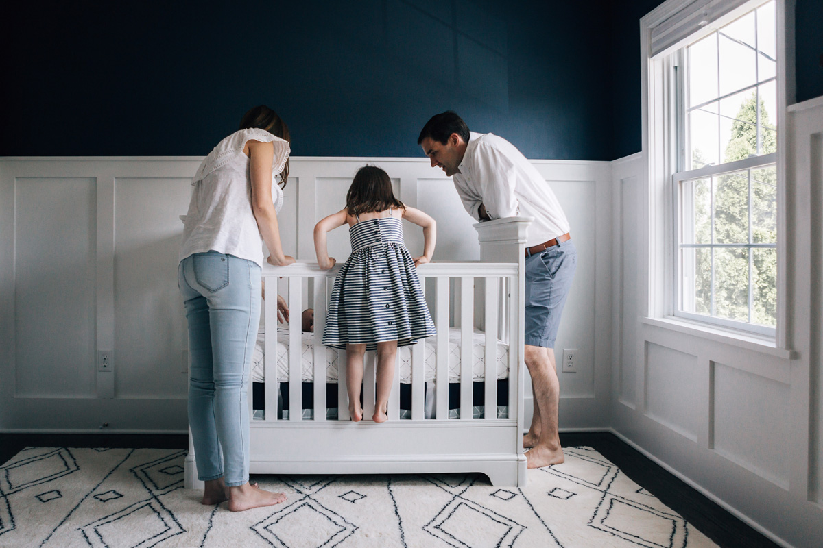 looking into the crib - laura barr photography