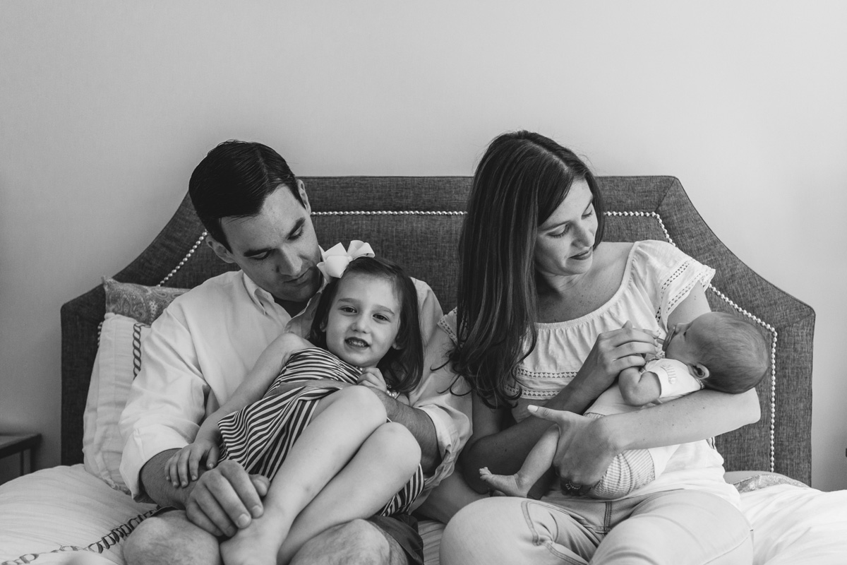 family of four newborn photography - laura barr photography