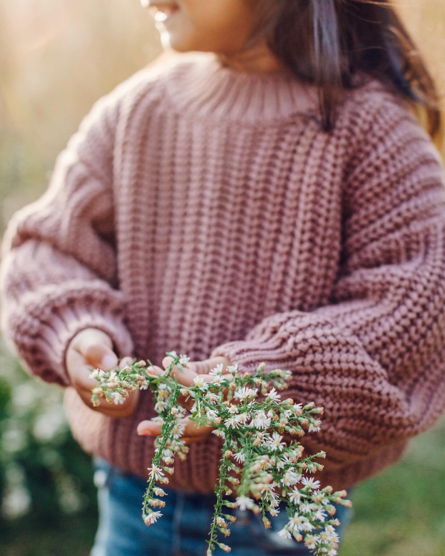 Love and light and cozy sweater season ✨