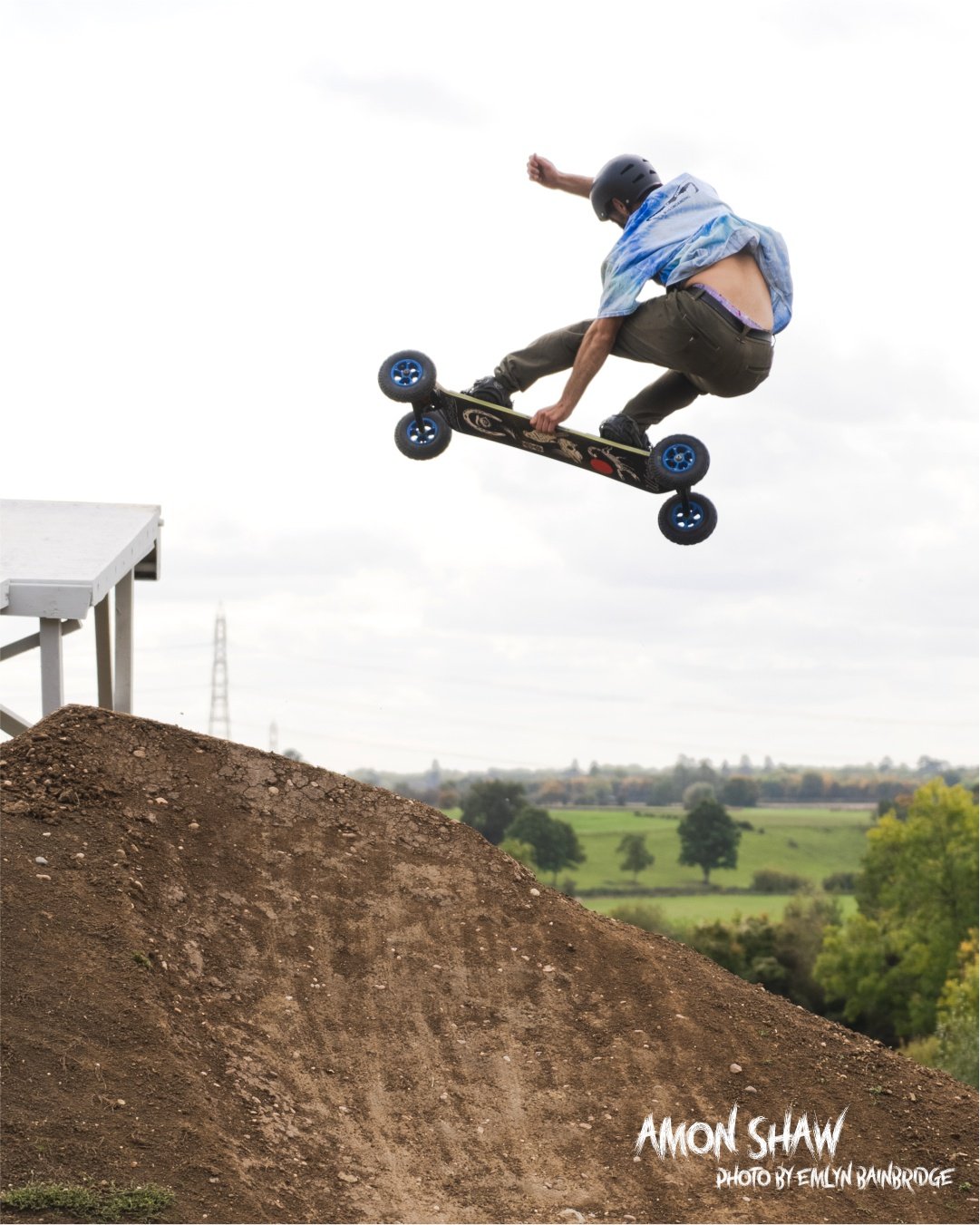 Amon Shaw Pro Mountainboarder - England