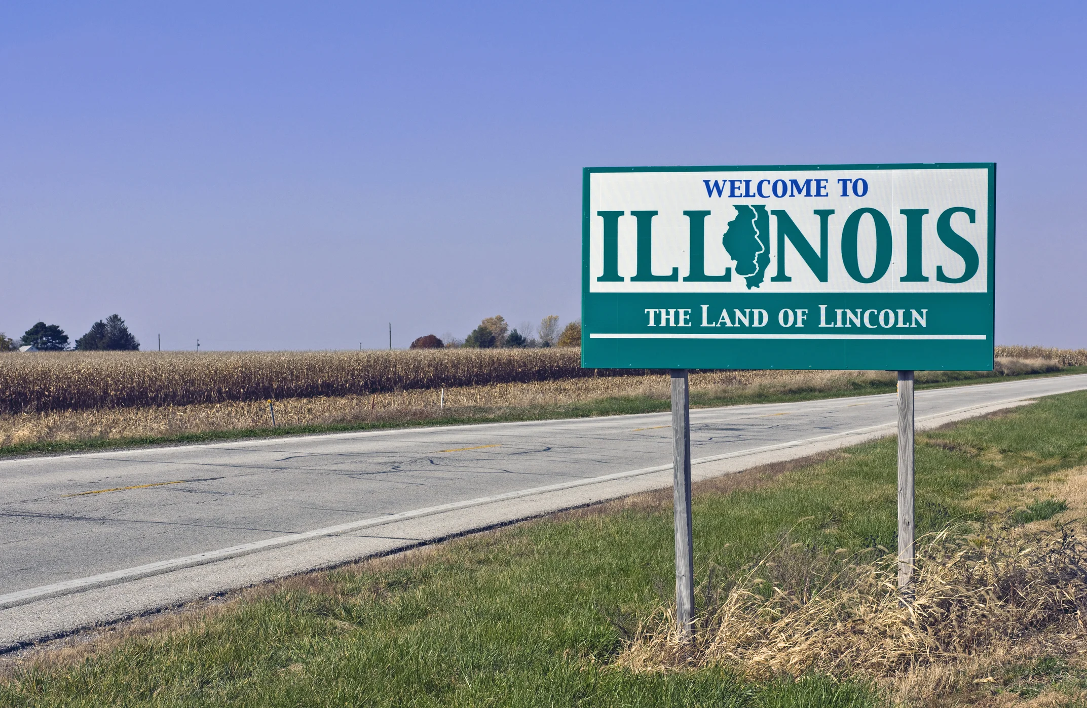 Illinois legislature slashes filing fees for LLCs
