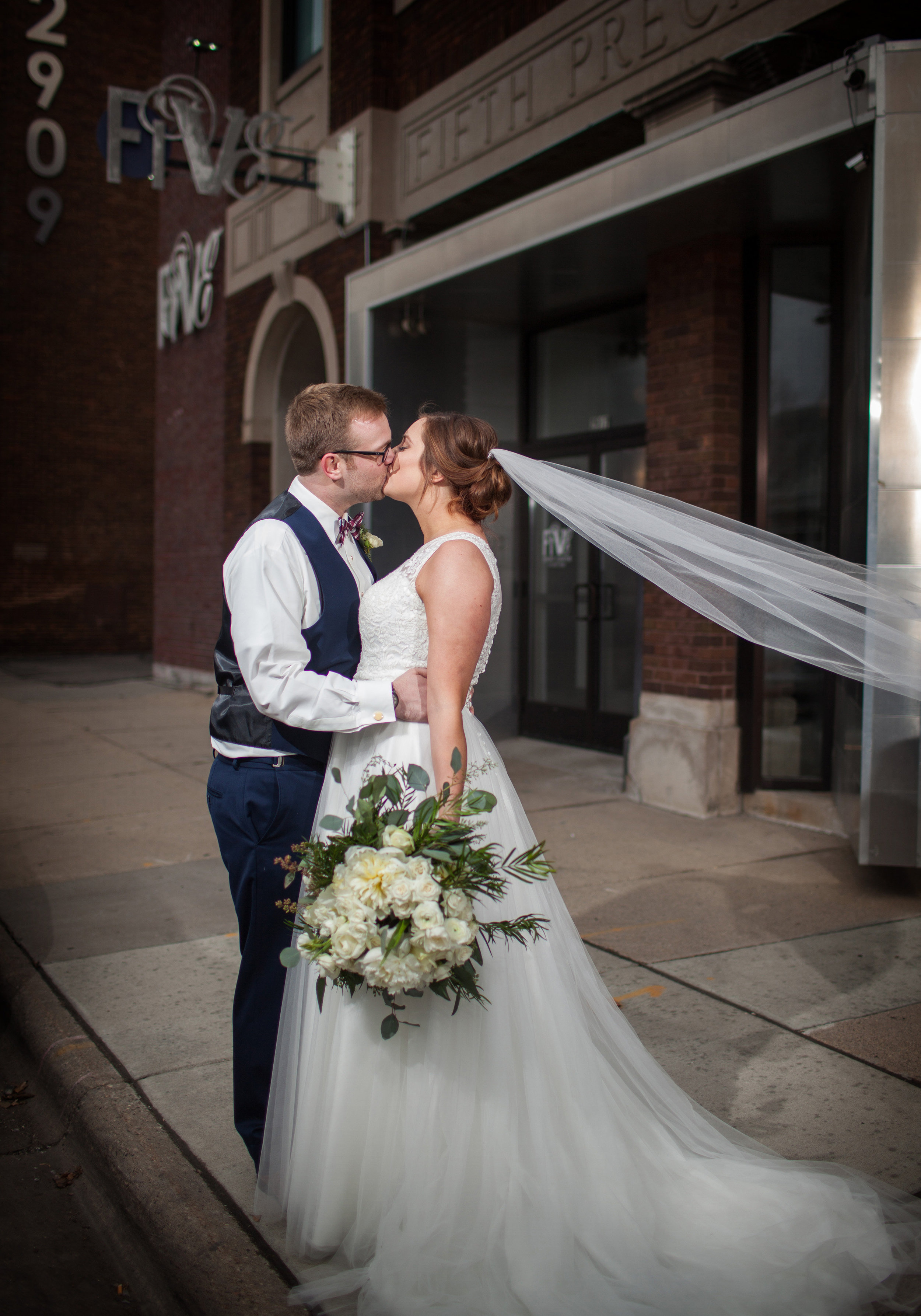 HAIR + MAKEUP by Jenna Marie / Photo by Al + Lyndsey Johnson