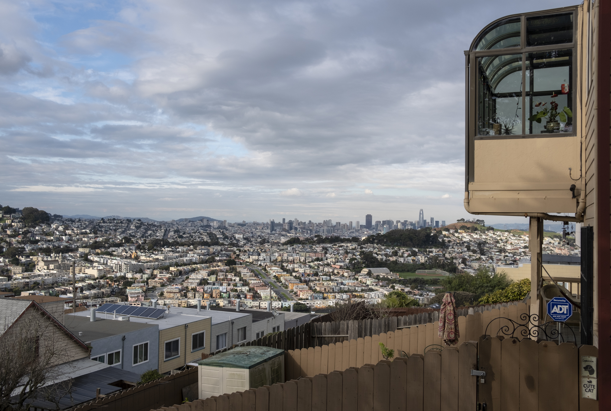 SF and The Salesforce Tower_#11_©Henrik Kam 2019.jpg