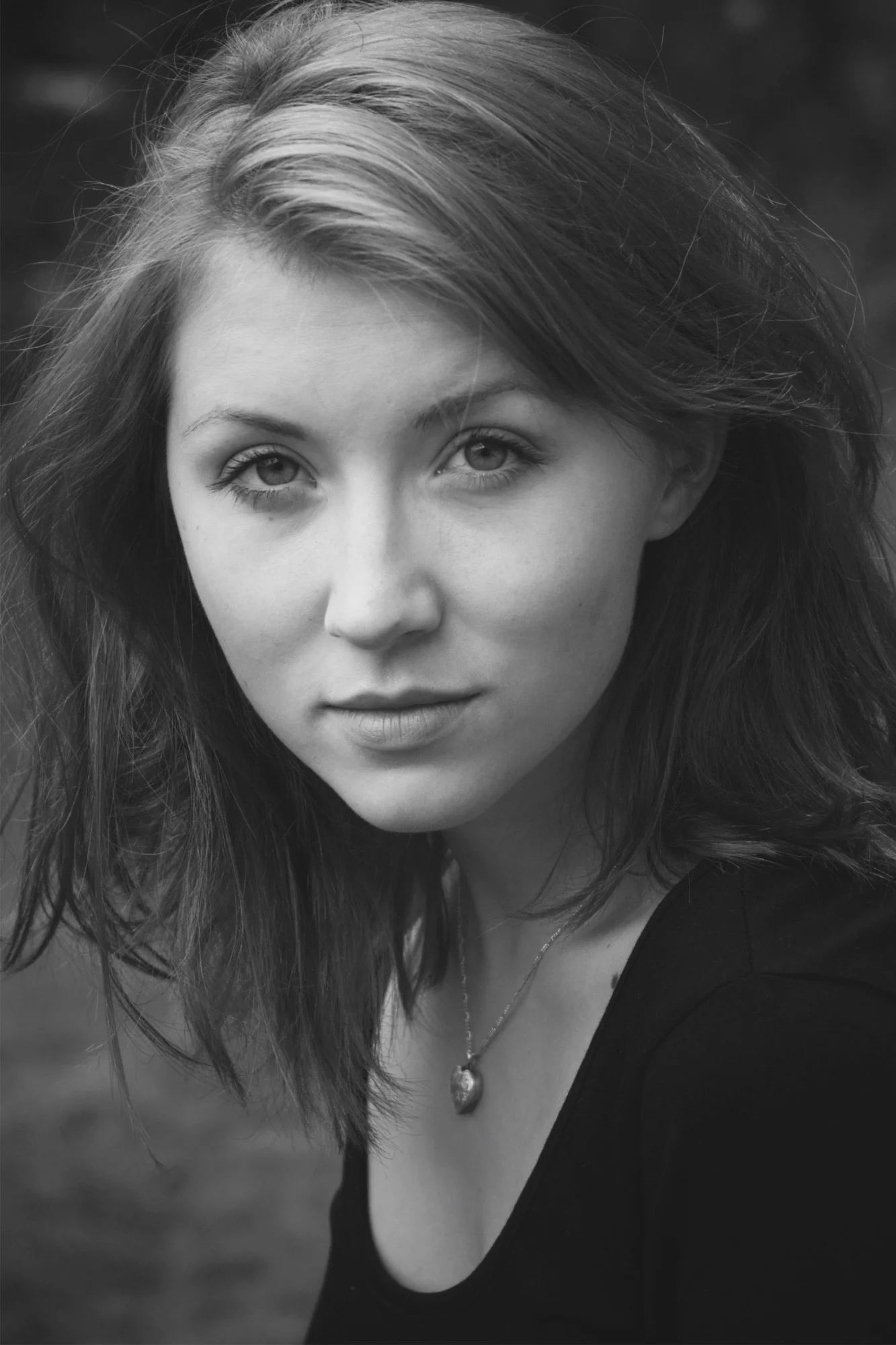 Bebe Sanders - Writer/Actor Playing Joanie Bebe graduated The Bristol Old Vic Theatre School in 2013. Selected Theatre credits include: Twelfth Night at The Orange Tree, 3 Winters at The National Theatre, International Tour of The Bunker Trilogy for Jethro Compton, The Frontier Trilogy at Rabenhov Theatre Vienna, Underground at 59E59 Theatres NYC. TV and Film: The Best of Men - BBC, El Fuego - short film for Jethro Compton, Music Video for Neck Deep. Bebe wrote and will appear in 'PEBBLES' at The Katz in October. 