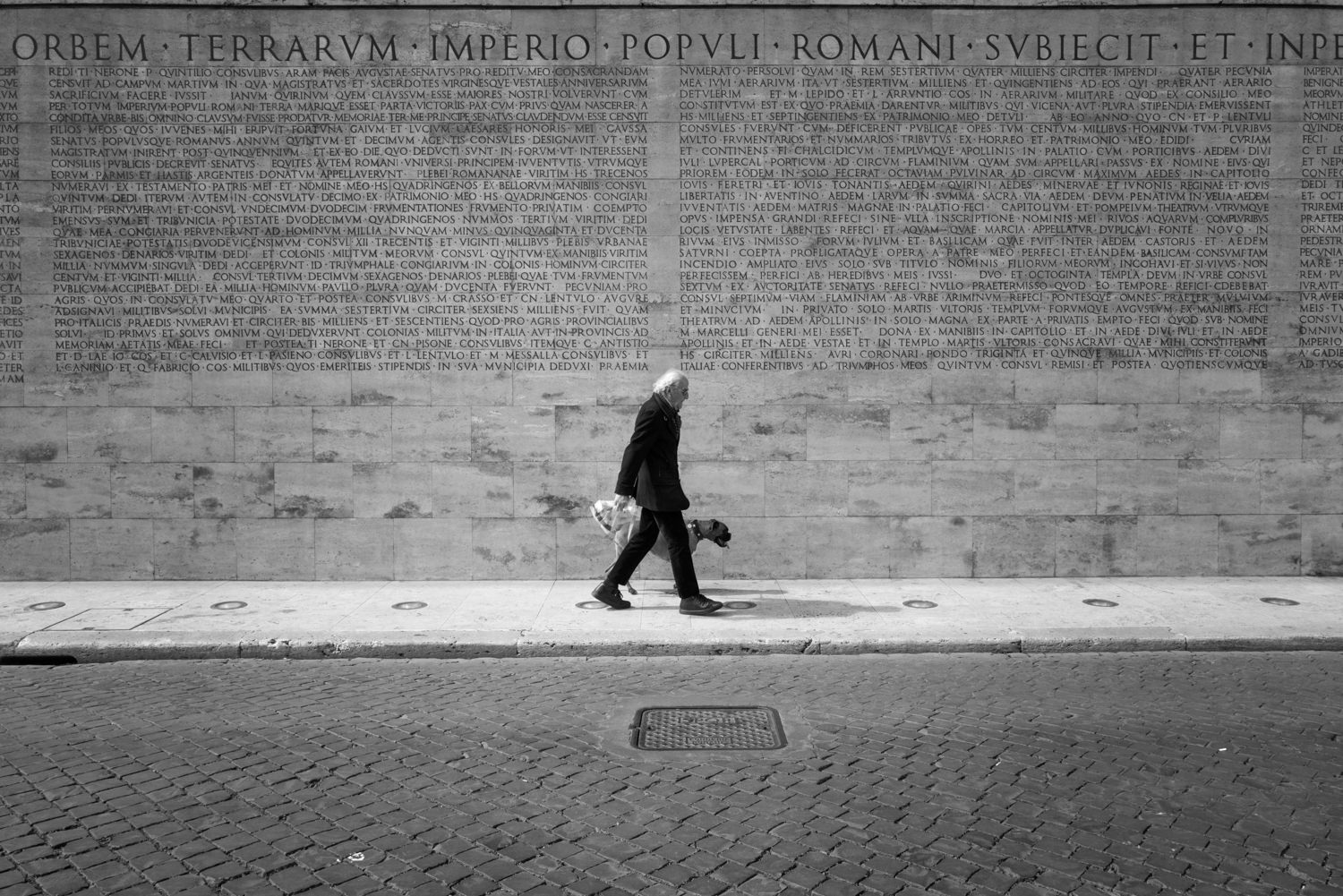 Street-Photography-Roma-2019-001-LeicaQ2.jpg
