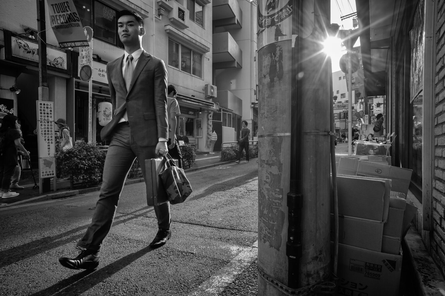 Tokyo-Japan-Street-Photography-100-LeicaM10-21mm.jpg