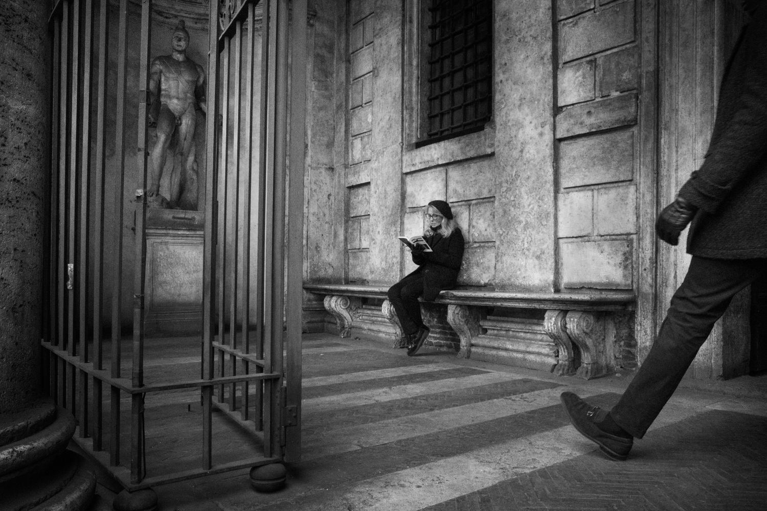 19_Street_Photography_Rome-2022.jpg