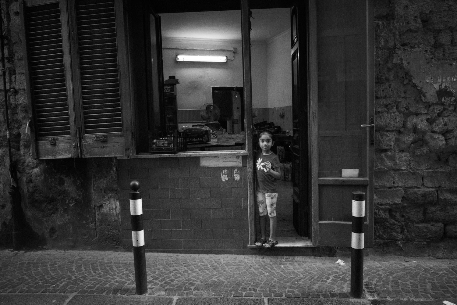 31 - Napoli-Street-Photography-2023.jpg