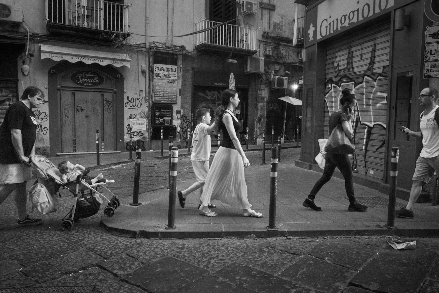 46 - Napoli-Street-Photography-2023.jpg